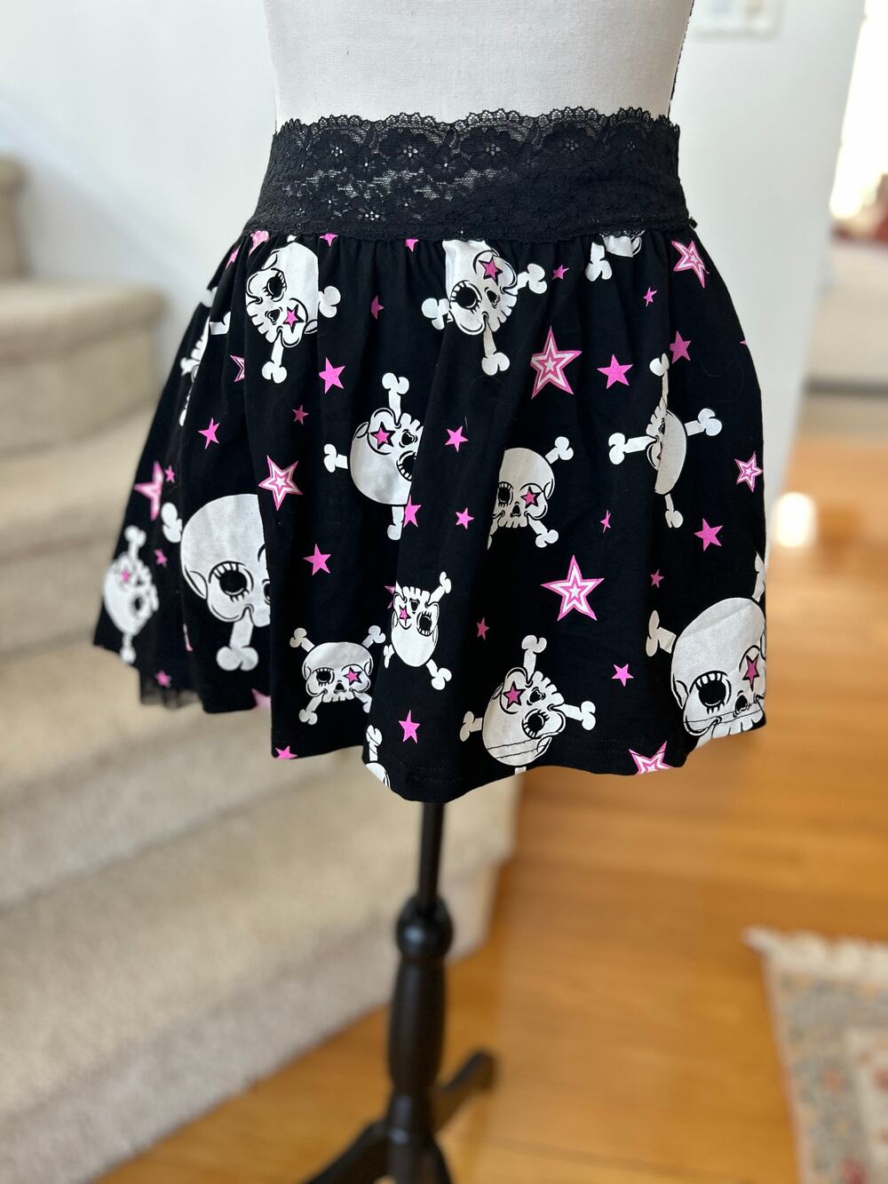 Dolls Kill Widow Black Lace Pink Star Girly Skull Micro Mini Skirt Whimsygoth